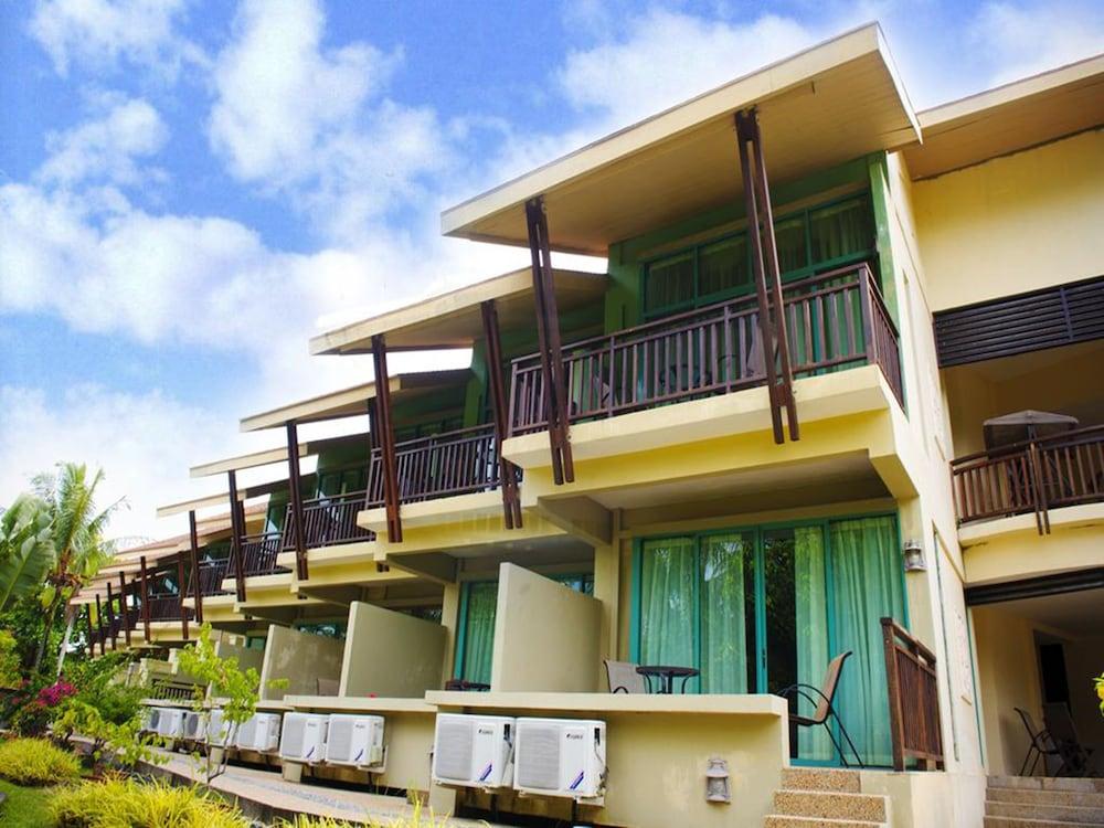 Beringgis Beach Resort & Spa Papar Exterior foto