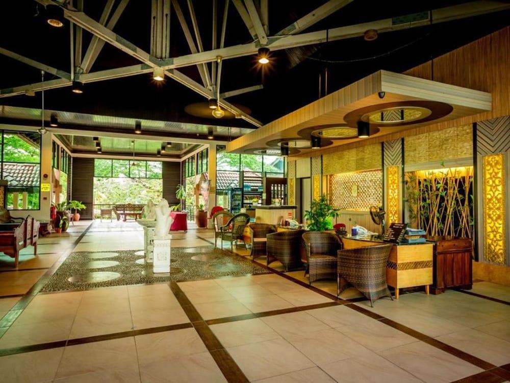Beringgis Beach Resort & Spa Papar Exterior foto